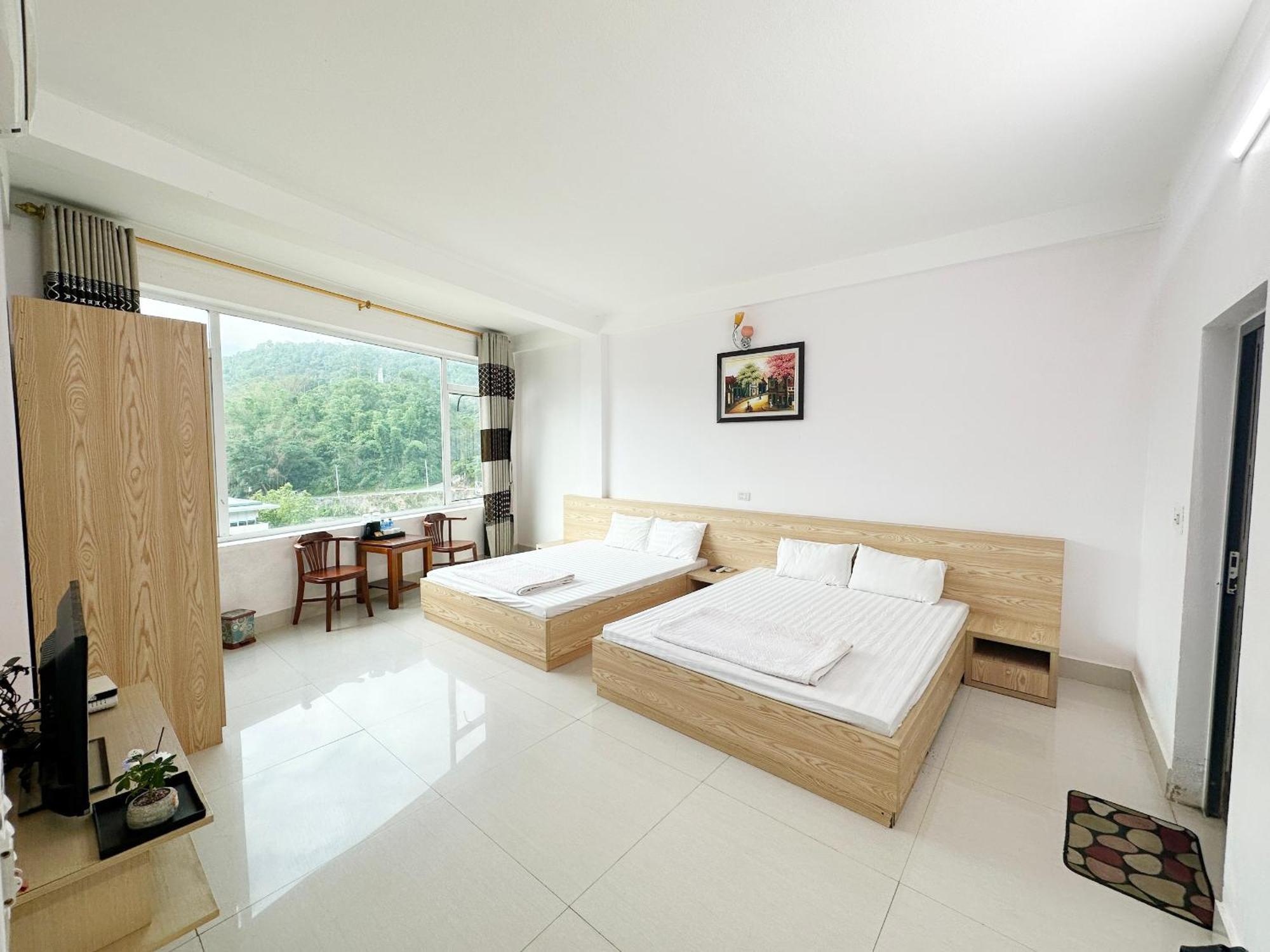 Quy Anh Hotel Bao Lac Town מראה חיצוני תמונה