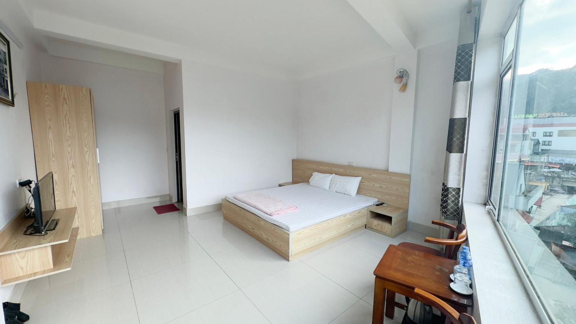 Quy Anh Hotel Bao Lac Town מראה חיצוני תמונה
