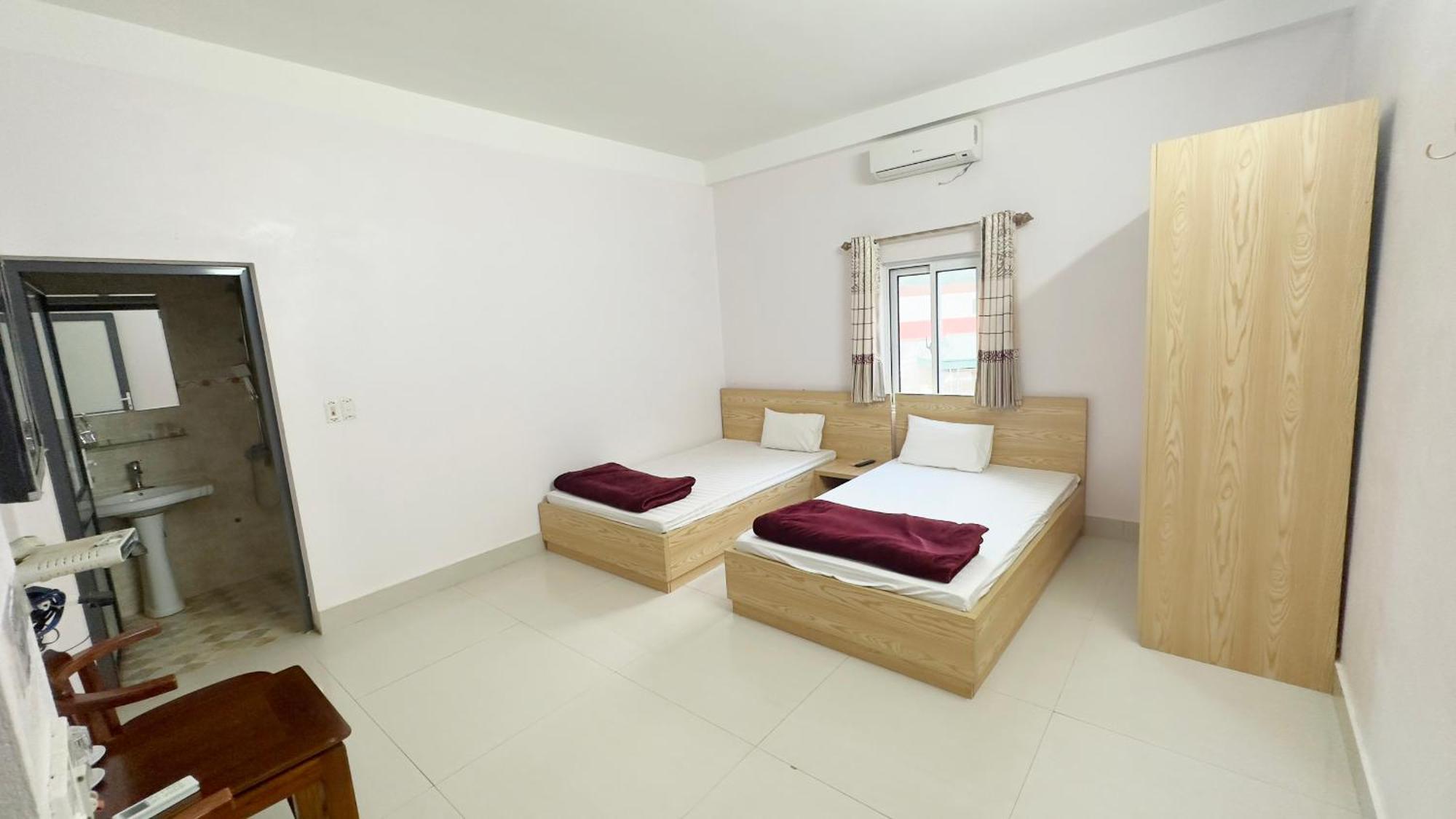 Quy Anh Hotel Bao Lac Town מראה חיצוני תמונה